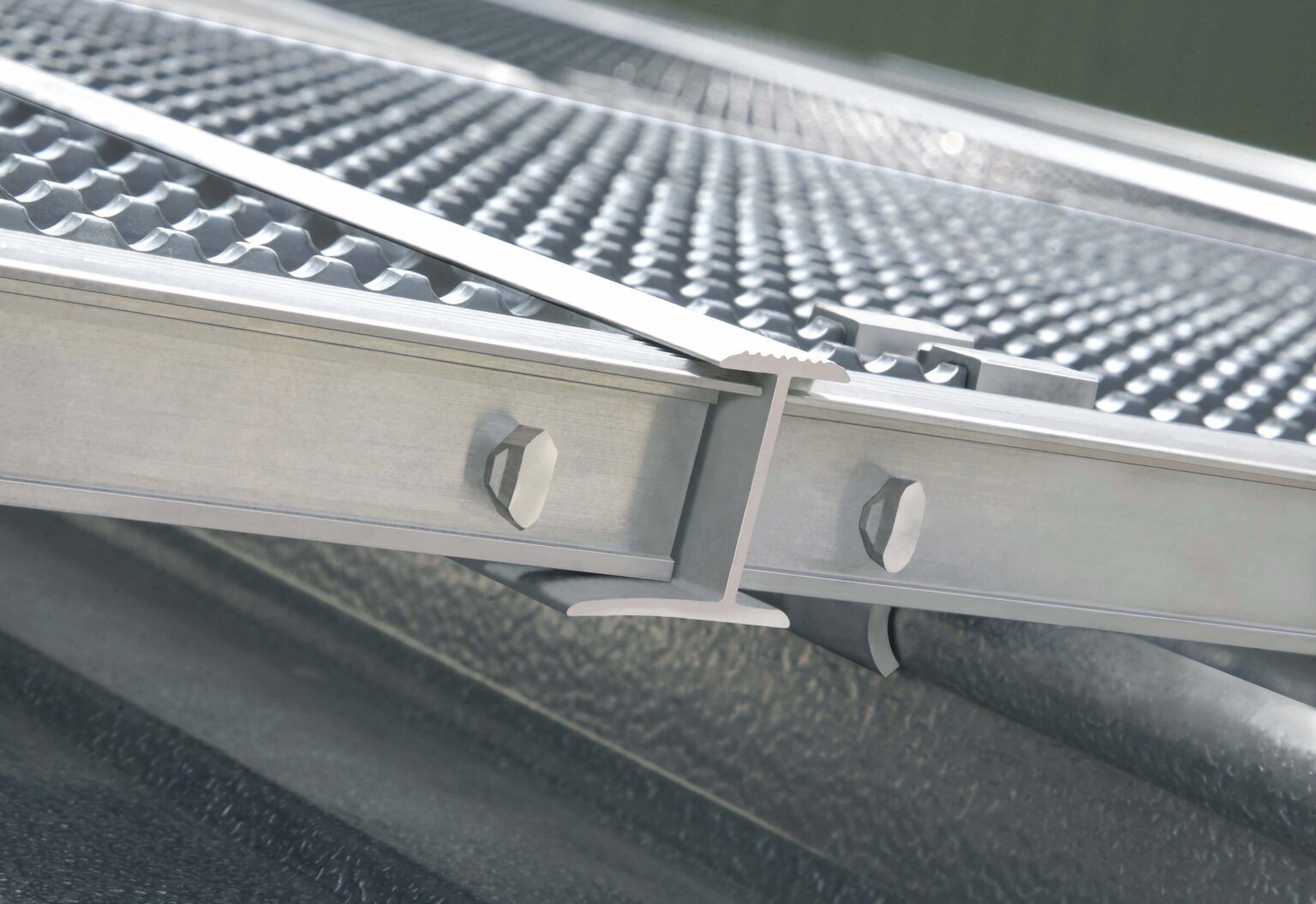 Roof Acess Walkway Grille Joint